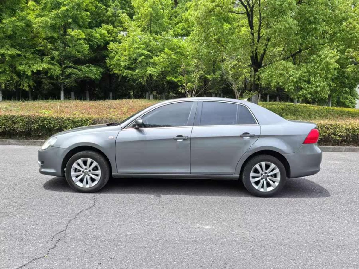 大眾 寶來  2011款 1.6L 手動(dòng)舒適型圖片