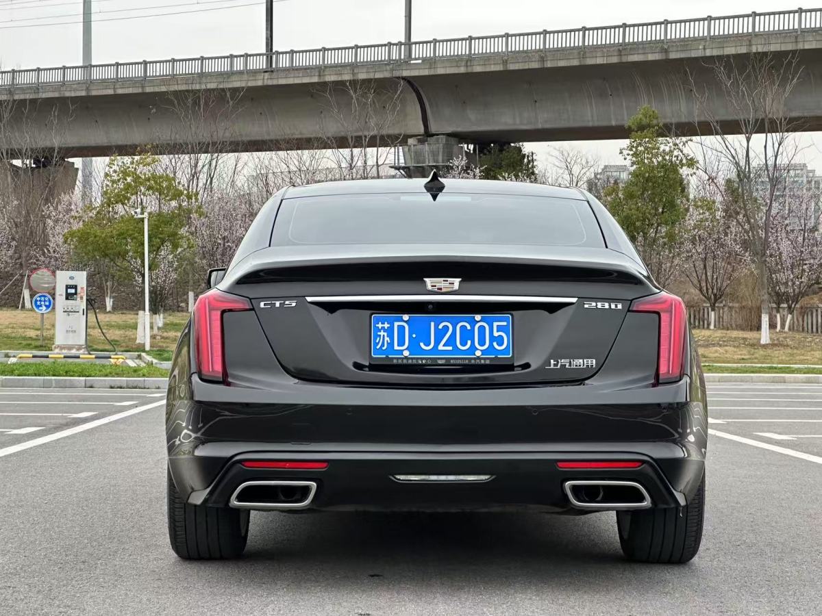 凱迪拉克 CT5  2023款 28T 豪華型（標(biāo)準(zhǔn)版）圖片