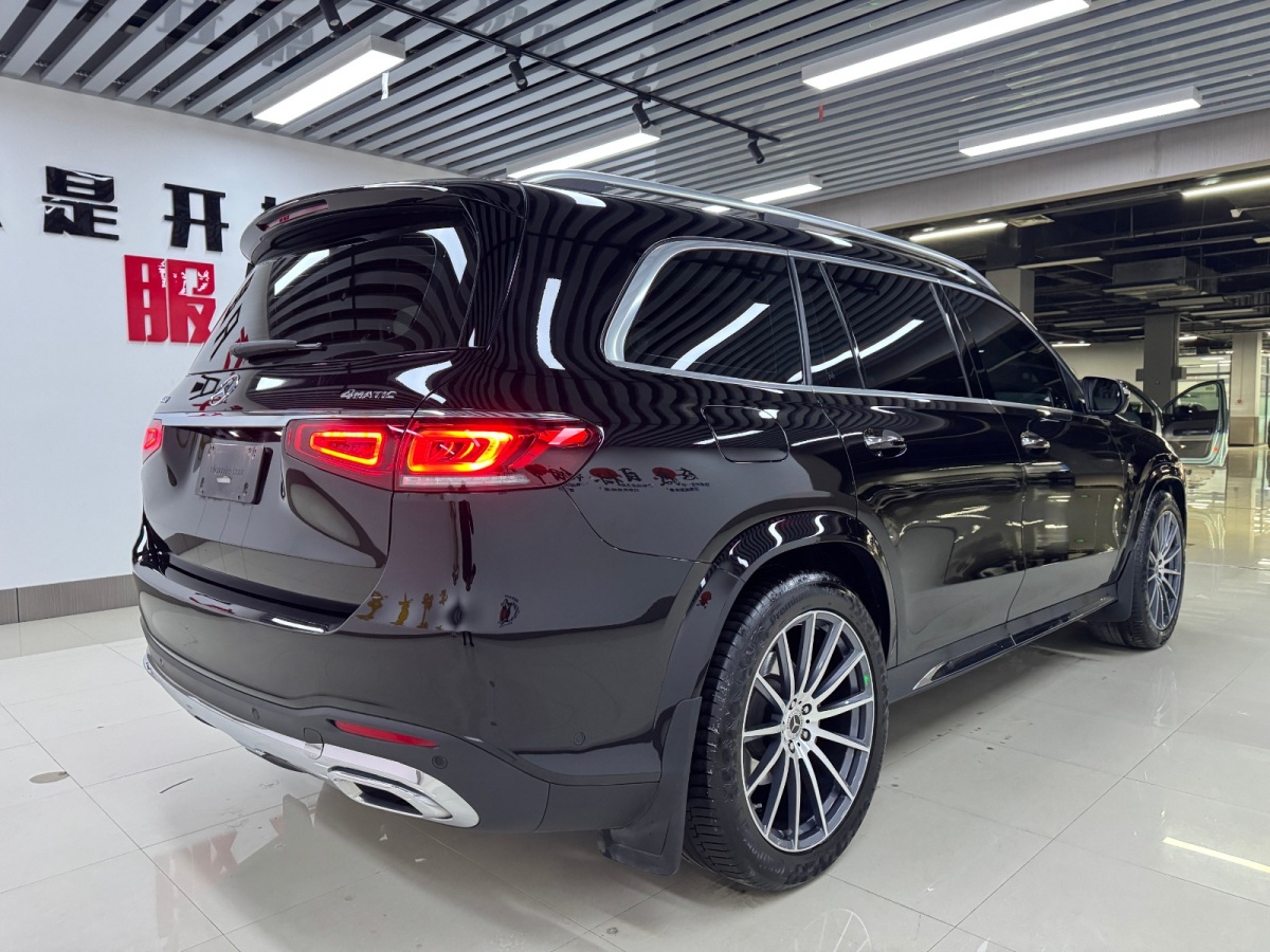 奔馳 奔馳GLS  2022款 改款二 GLS 450 4MATIC 豪華型圖片