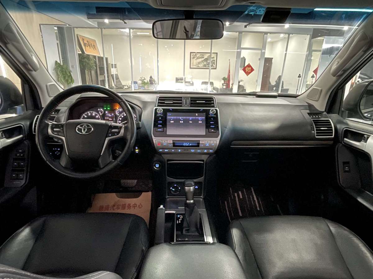 2020年8月丰田 普拉多  2019款 3.5L 自动TX-L尊享版后挂备胎