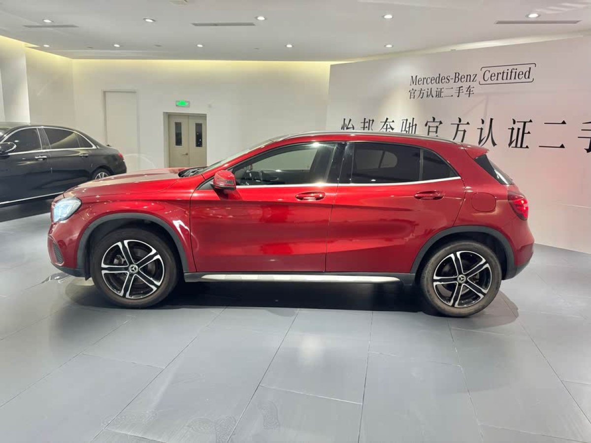 奔馳 奔馳GLA  2018款 GLA 200 時尚型圖片