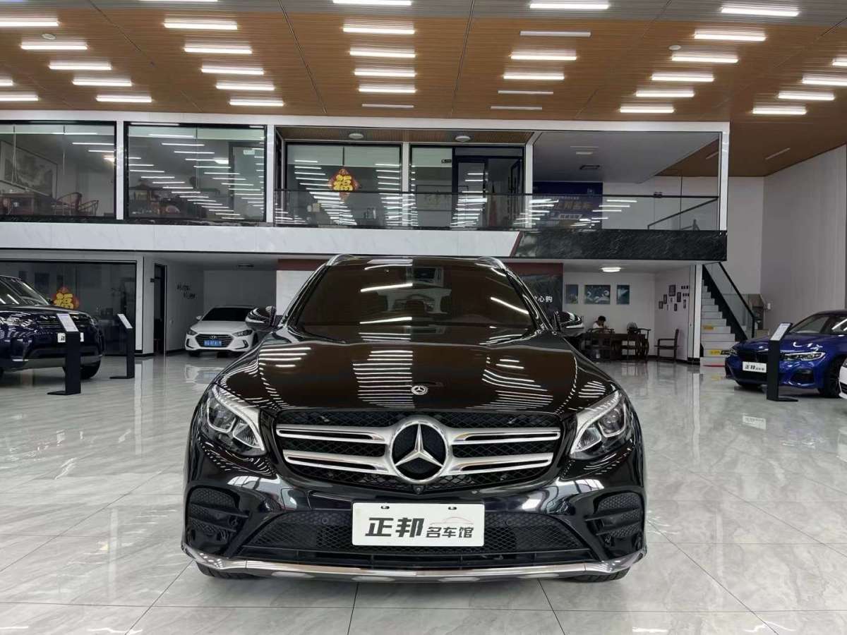 2019年6月奔馳 奔馳GLC  2019款 GLC 260 4MATIC 豪華型