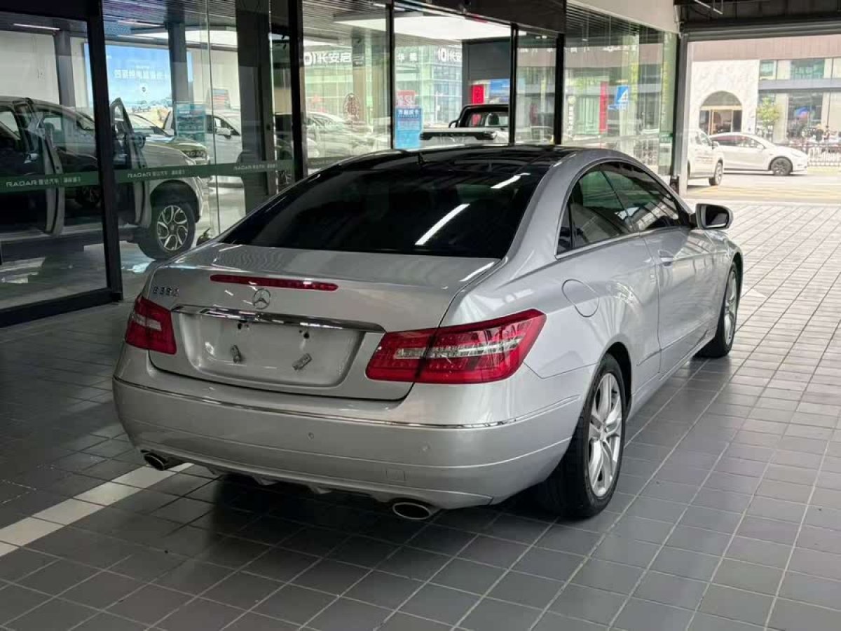 奔馳 奔馳E級  2009款 E 350 Coupe圖片