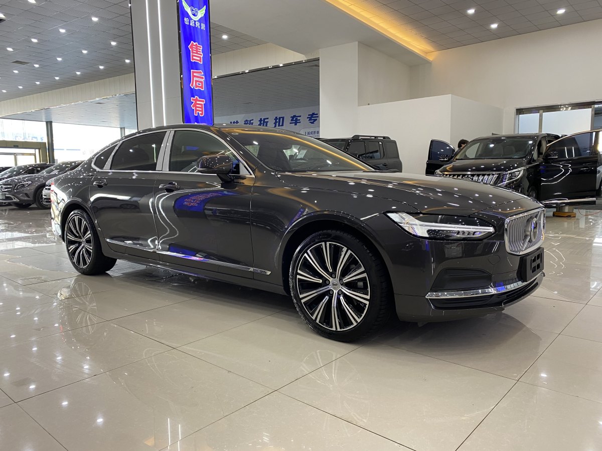 沃爾沃 S90  2024款 B5 智遠(yuǎn)豪華版圖片