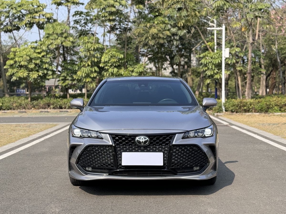 豐田 亞洲龍  2019款 2.0L 豪華版圖片