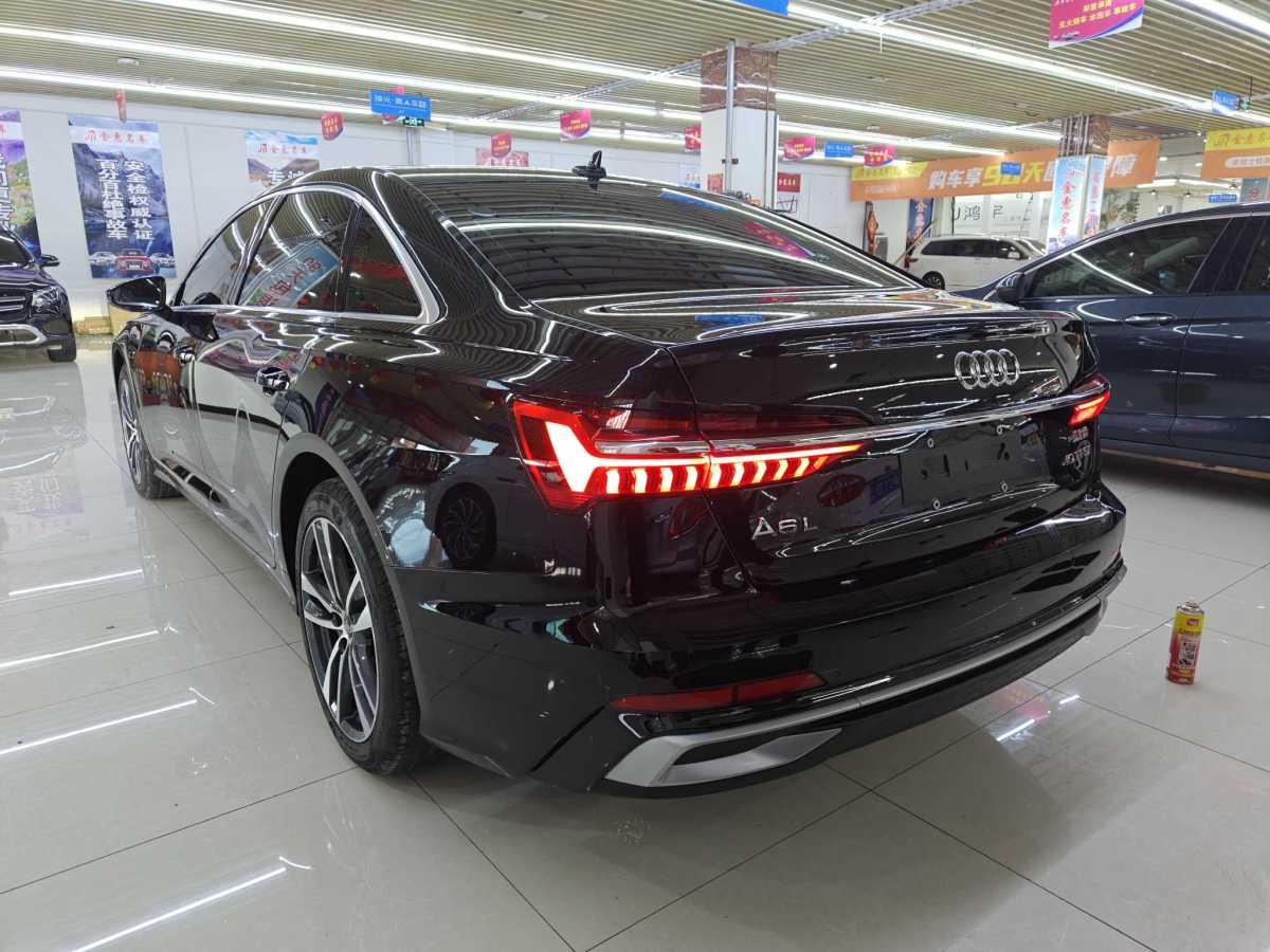 奧迪 奧迪A6L  2023款 改款 40 TFSI 豪華動感型圖片