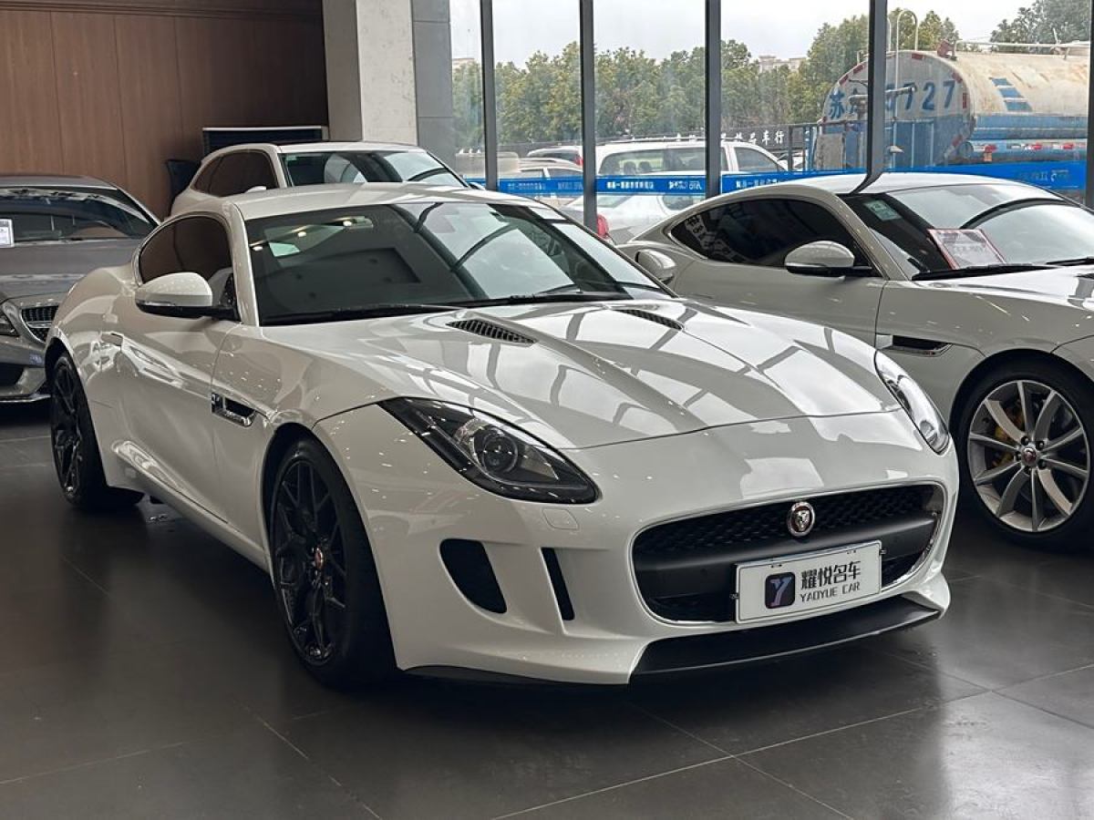 2015年6月捷豹 F-TYPE  2015款 3.0T 硬頂版