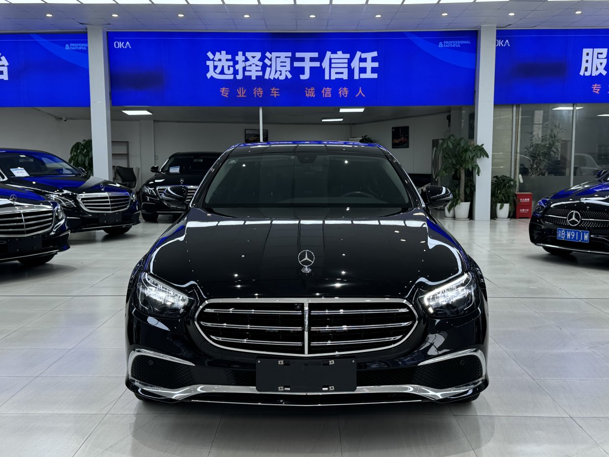 2022年1月奔馳 奔馳E級(jí)  2022款 改款 E 300 L 豪華型