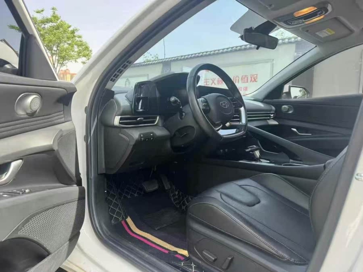 現(xiàn)代 伊蘭特  2022款 1.5L CVT GLX精英版圖片