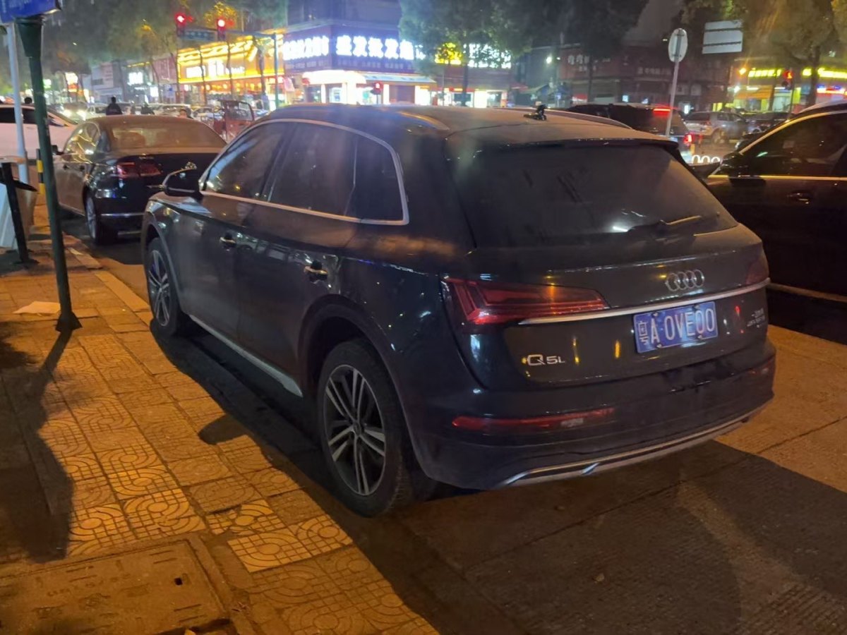 奧迪 奧迪Q5L  2022款 40T 時尚致雅型圖片