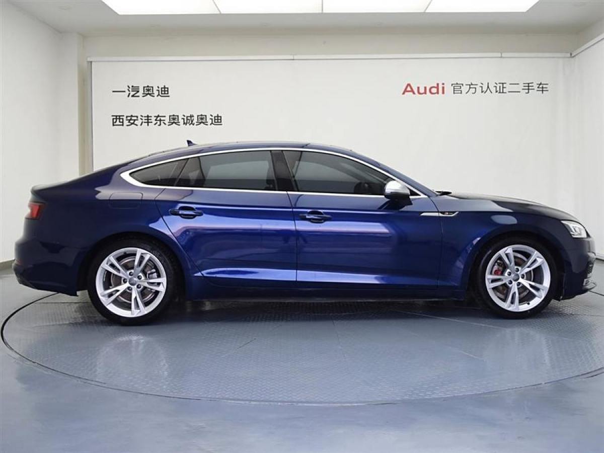 奧迪 奧迪A5  2019款 Sportback 40 TFSI 時(shí)尚型圖片