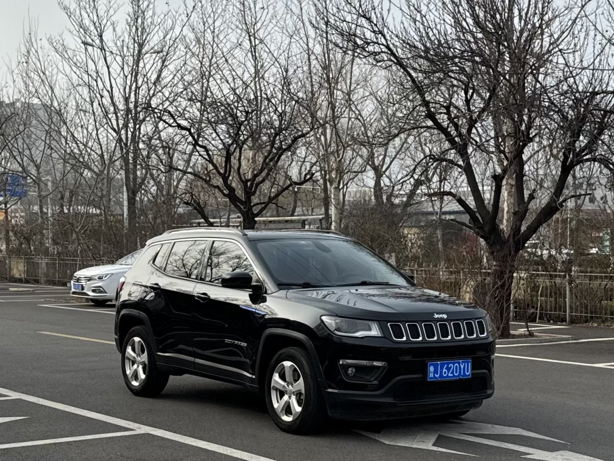 2019年8月Jeep 指南者  2019款 200T 自動(dòng)家享-互聯(lián)大屏版