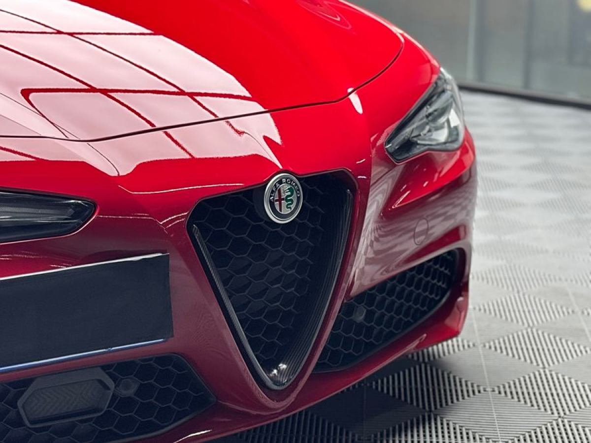 阿爾法·羅密歐 Giulia  2017款 2.0T 200HP 豪華版圖片