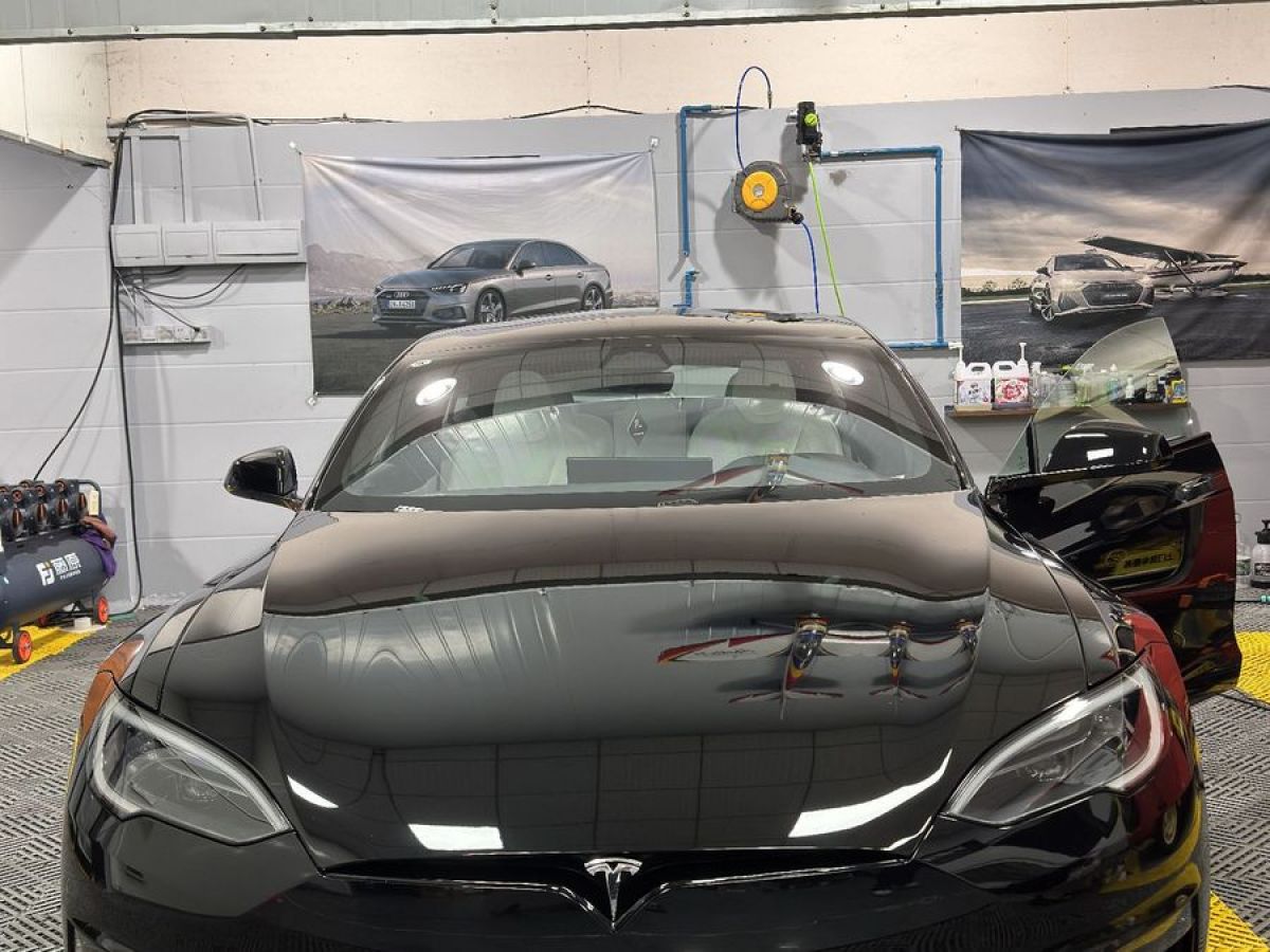 2024年3月特斯拉 Model S  2023款 三电机全轮驱动 Plaid版