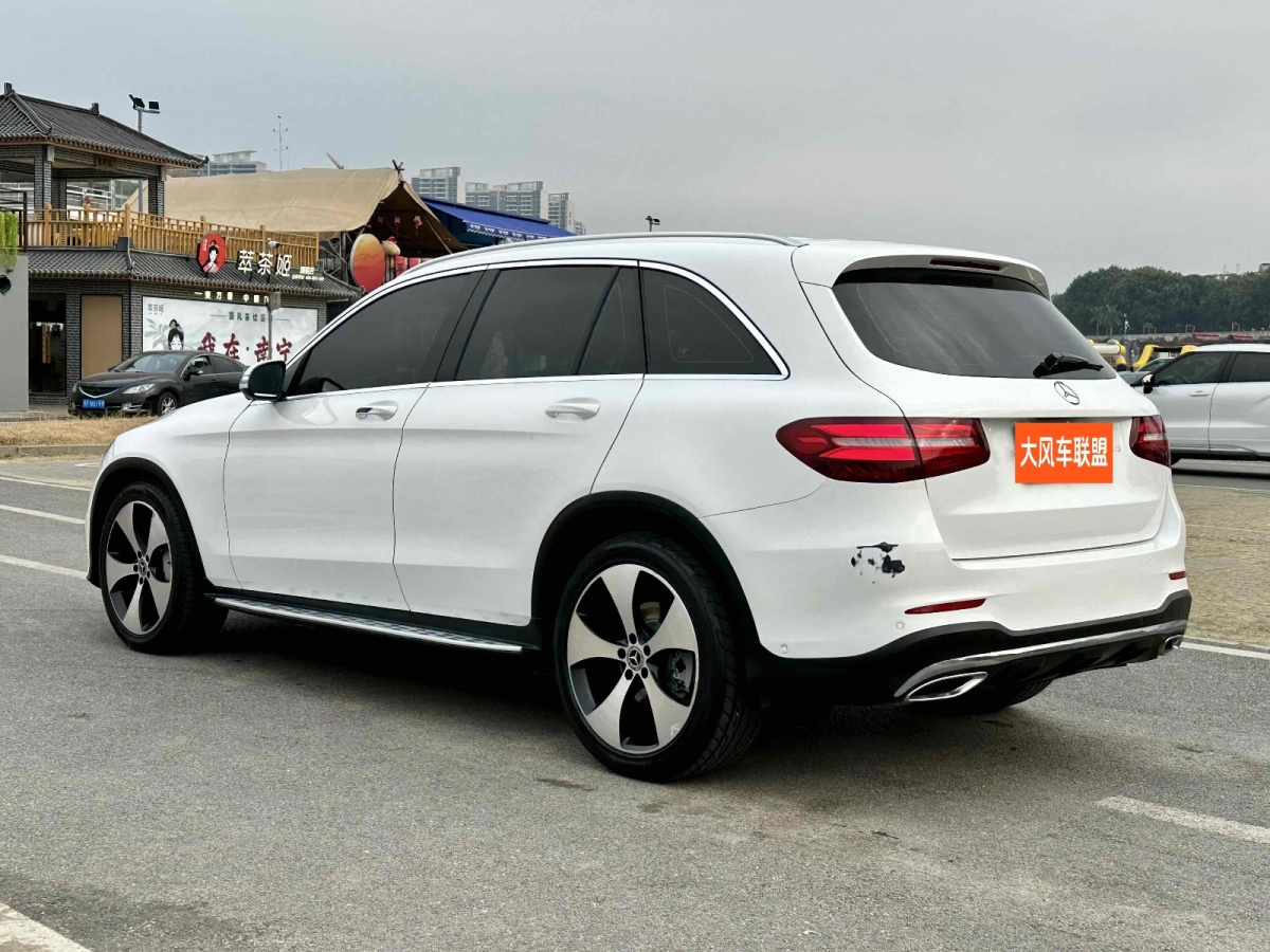 奔馳 奔馳GLC  2018款 改款 GLC 300 4MATIC 動感型圖片