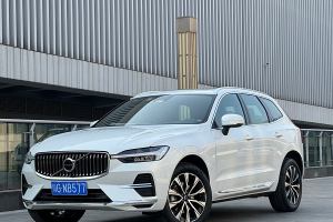 XC60 沃尔沃 B5 四驱智远豪华版