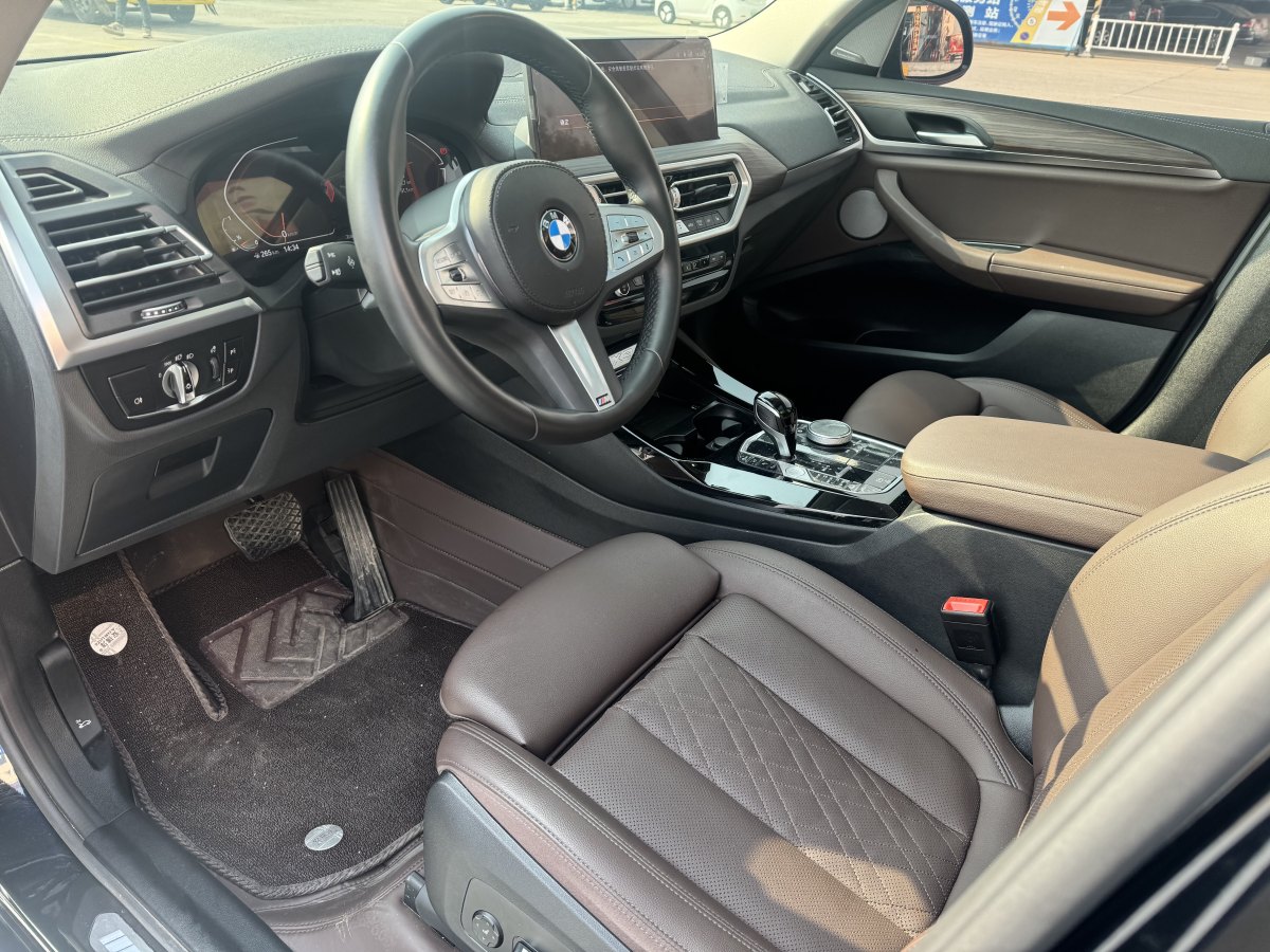 寶馬 寶馬X3  2023款 改款 xDrive30i 領(lǐng)先型 M曜夜套裝圖片