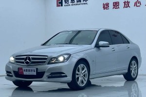 奔馳C級 奔馳 C 200 CGI 時(shí)尚型