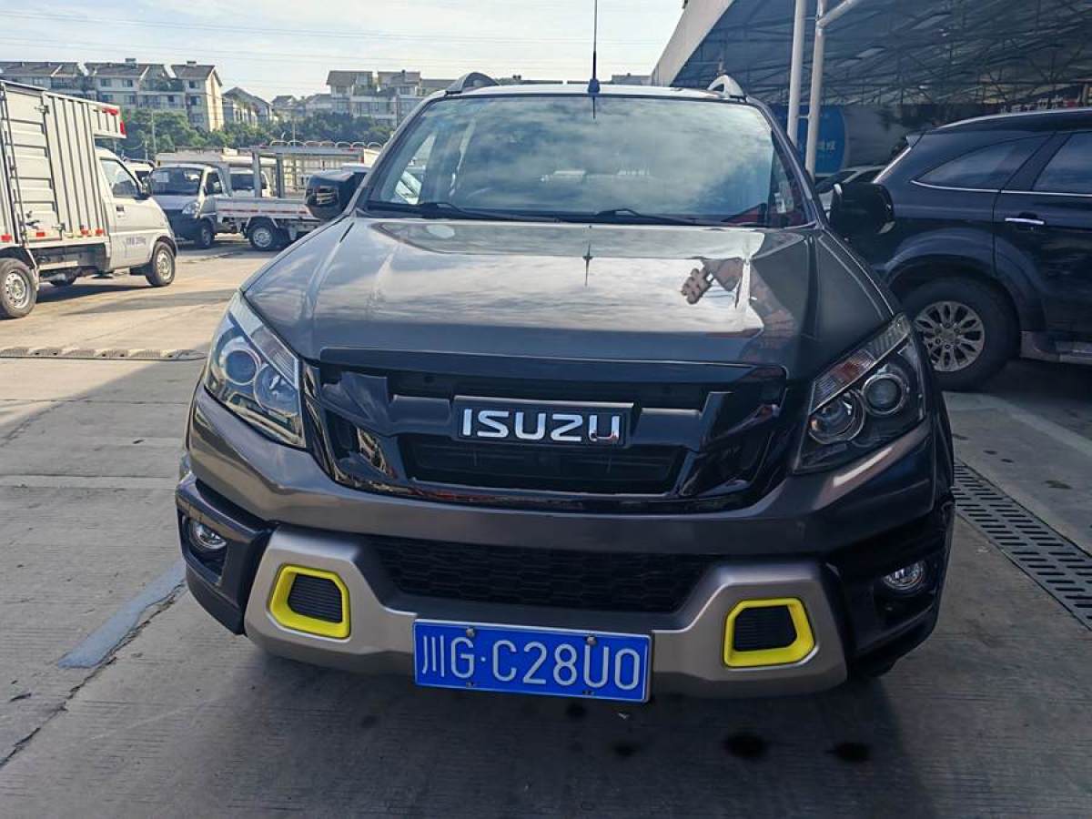 2019年7月五十鈴 D-MAX  2019款  3.0T四驅(qū)自動(dòng)精英型4JJ1-TC HI