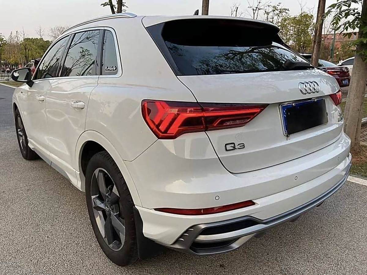 奧迪 奧迪Q3  2021款 35 TFSI 時尚動感型圖片