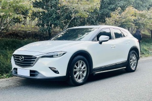 CX-4 馬自達 2.0L 自動兩驅藍天活力真皮版