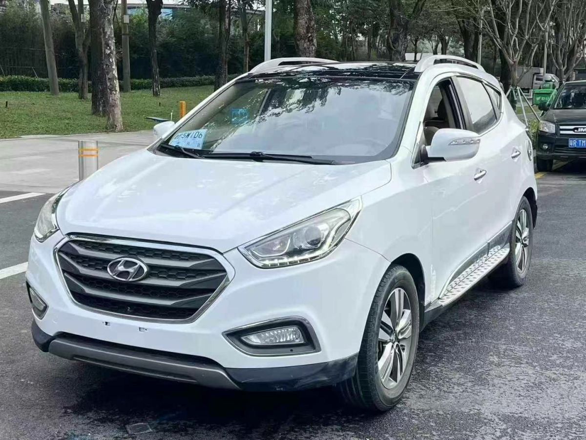 現(xiàn)代 ix35  2015款 2.0 GLS 四驅(qū)智能型圖片