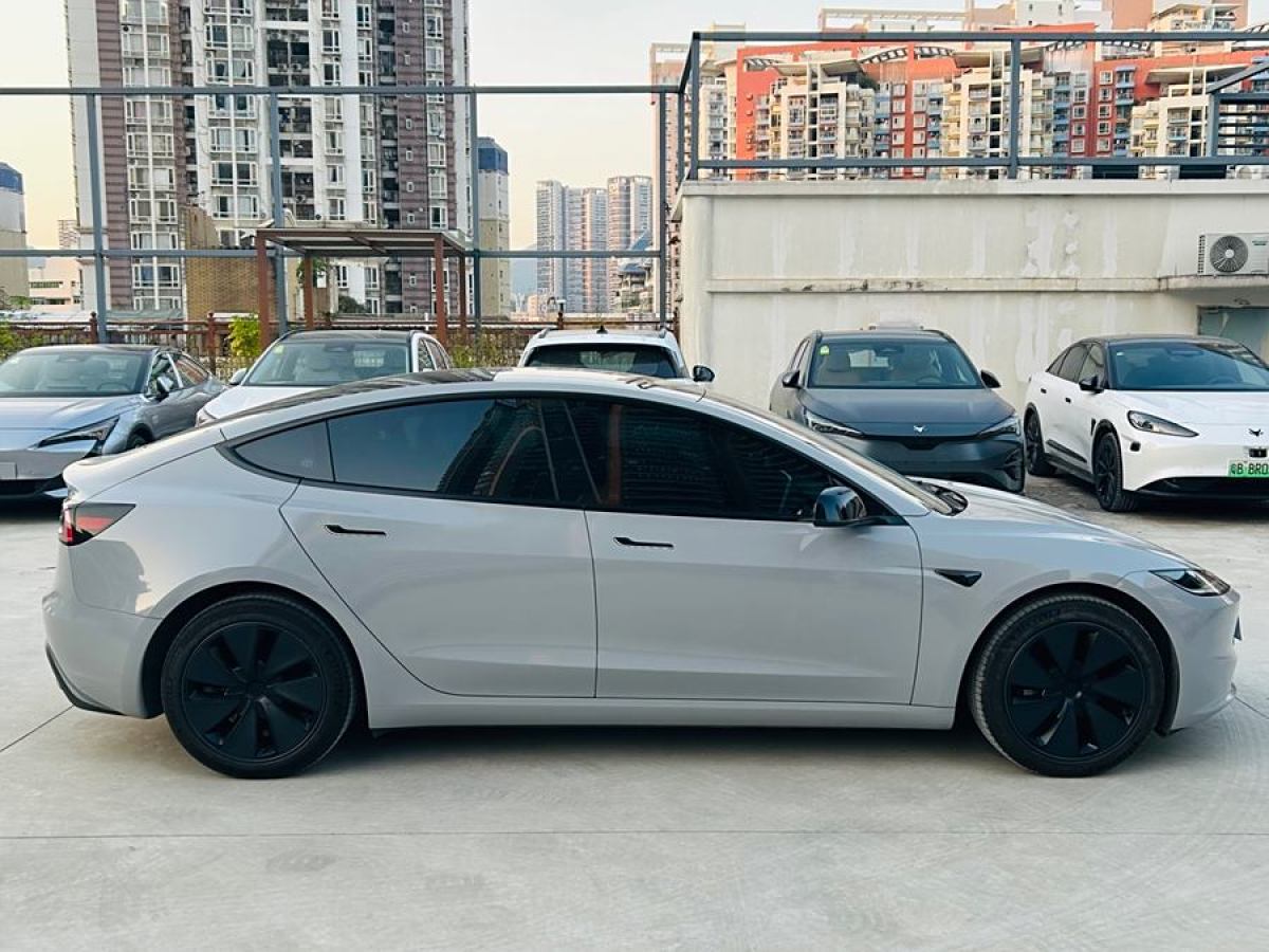 特斯拉 Model Y  2023款 長(zhǎng)續(xù)航全輪驅(qū)動(dòng)版圖片