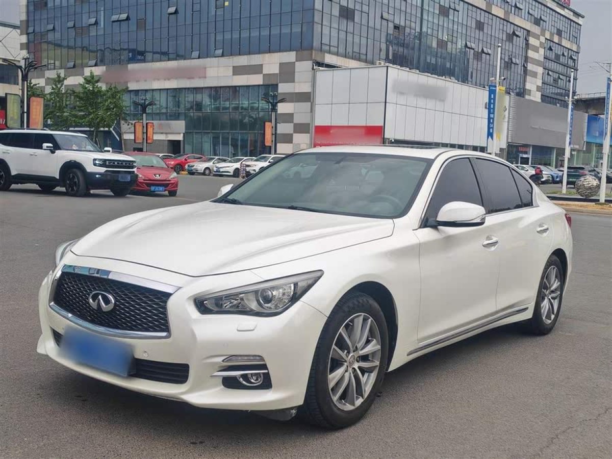 英菲尼迪 Q50L  2016款 2.0T 悅享版圖片