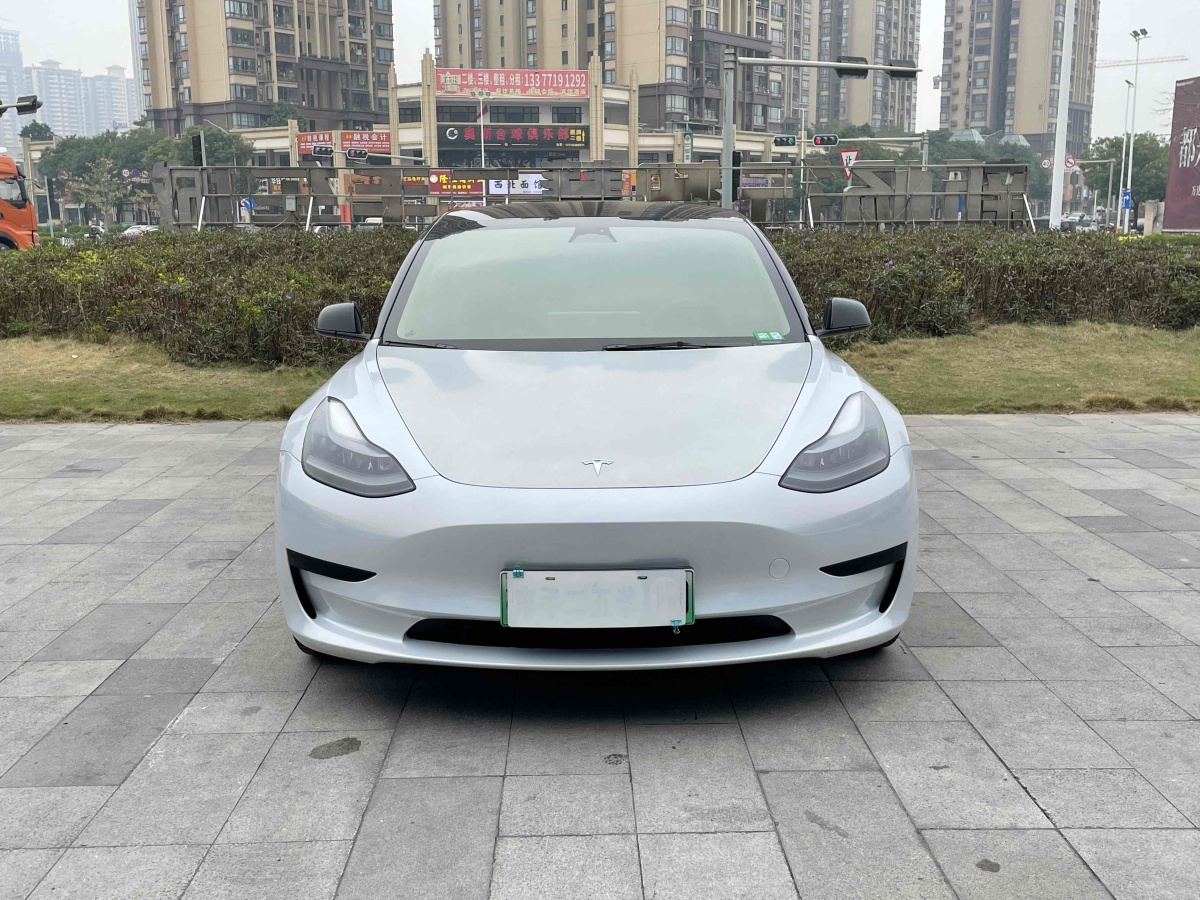 特斯拉 Model Y  2022款 改款 后輪驅(qū)動版圖片