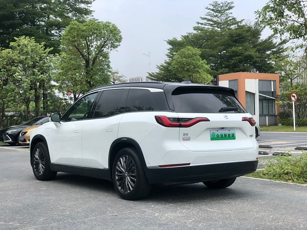 蔚來 ES8  2020款 415KM 基準(zhǔn)版 六座版圖片