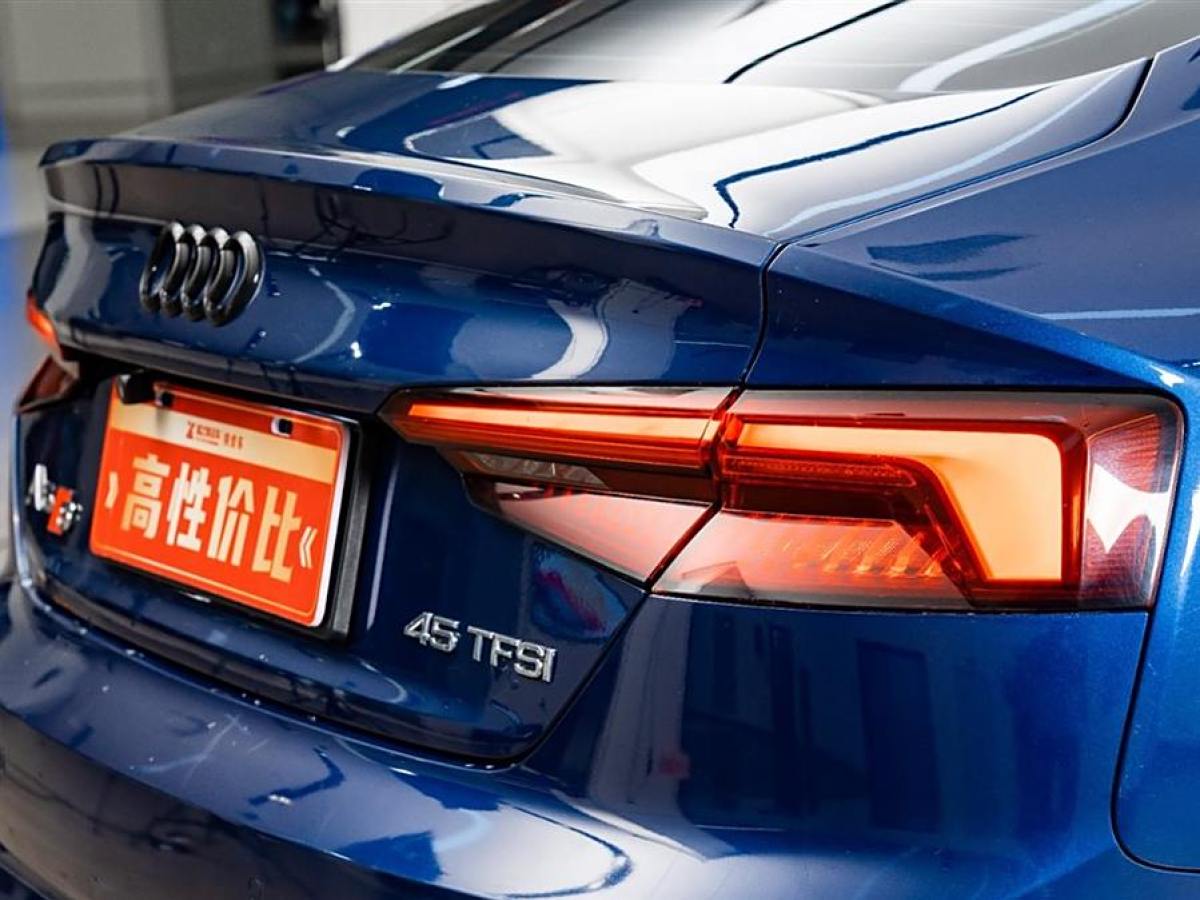 奧迪 奧迪A5  2017款 Sportback 45 TFSI 運(yùn)動型圖片