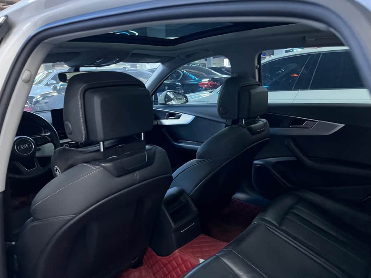 奧迪 奧迪A4L  2022款 40 TFSI 豪華動(dòng)感型圖片