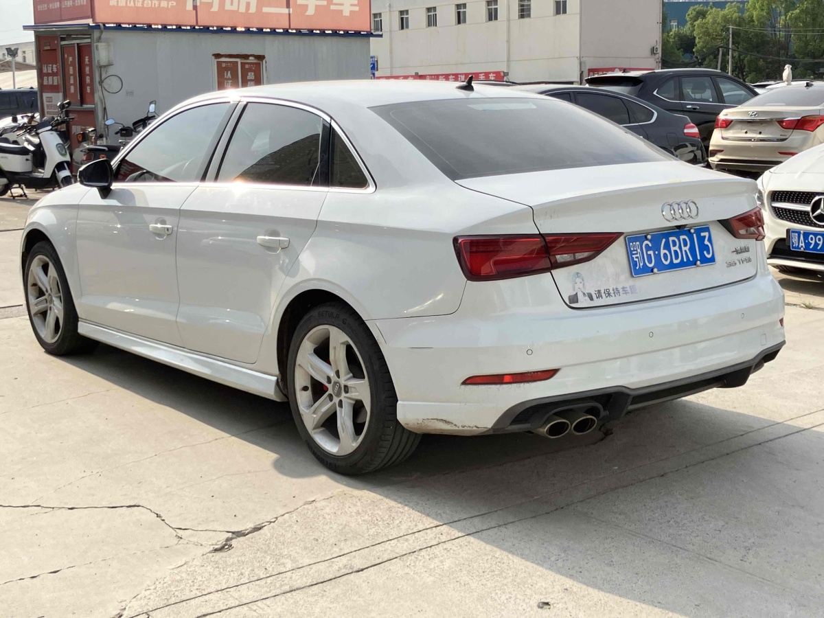 奧迪 奧迪A3  2018款 30周年年型 Limousine 35 TFSI 時尚型圖片