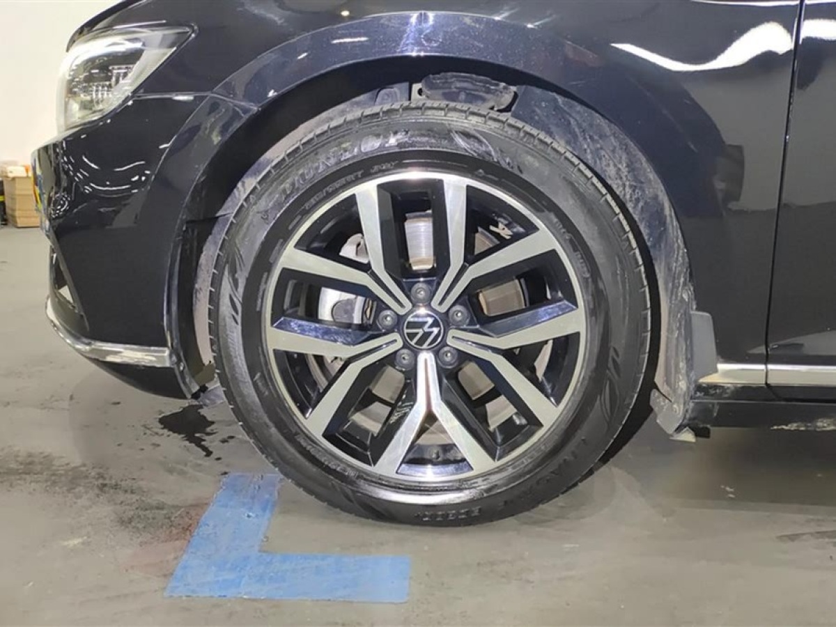 大眾 邁騰  2020款 330TSI DSG 領(lǐng)先型圖片