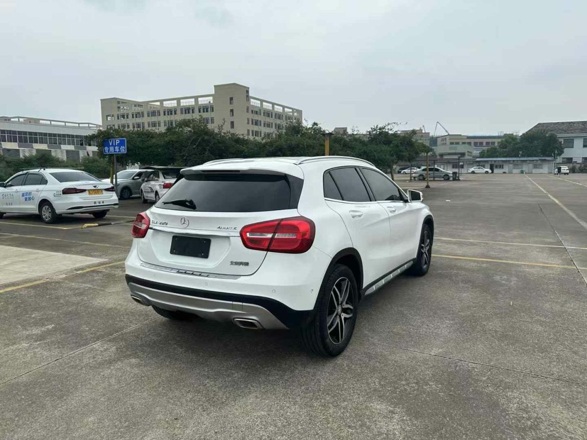 奔馳 奔馳GLA AMG  2016款 AMG GLA 45 4MATIC圖片