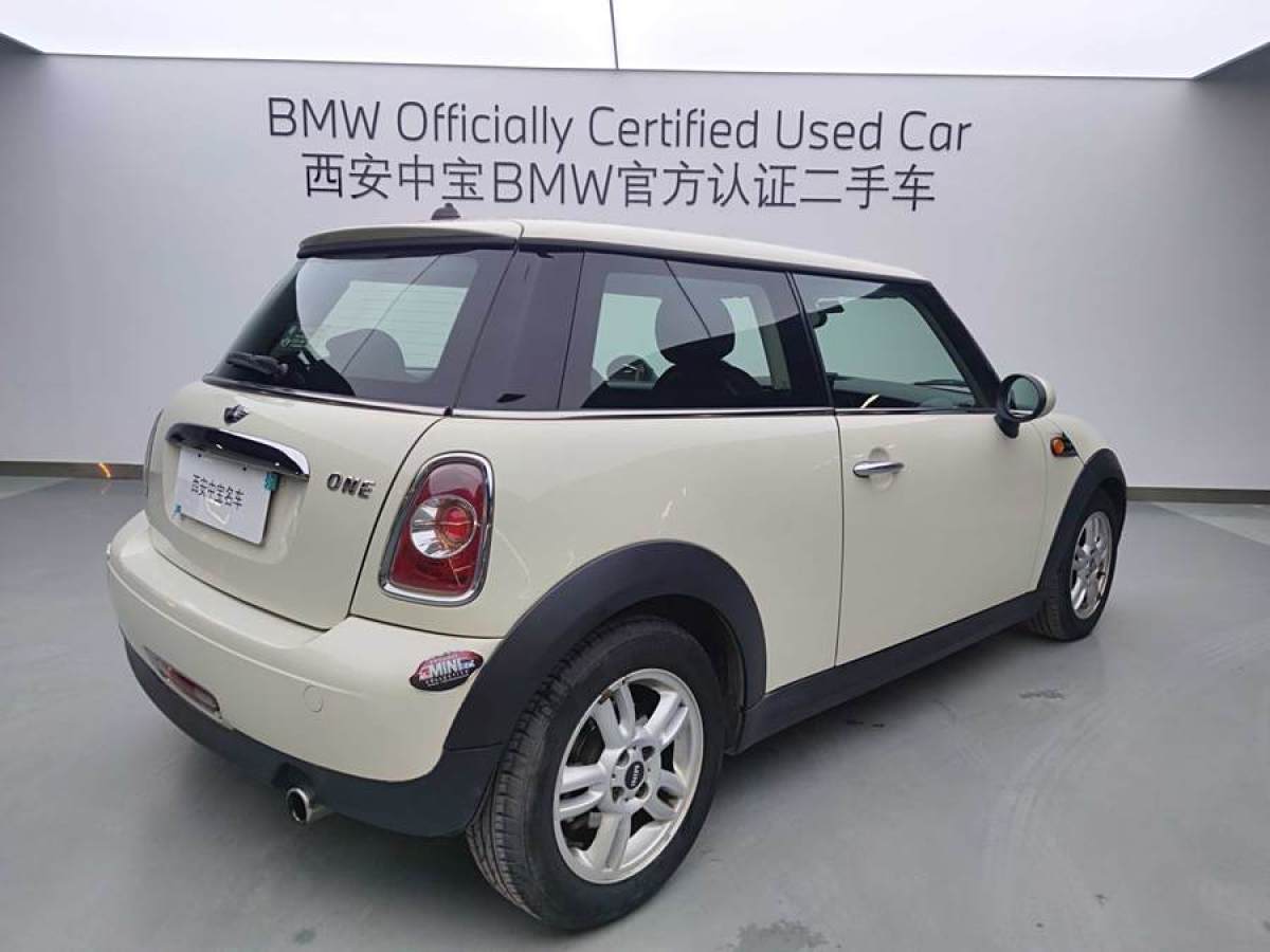 MINI MINI  2013款 1.6L ONE 限量第一款圖片