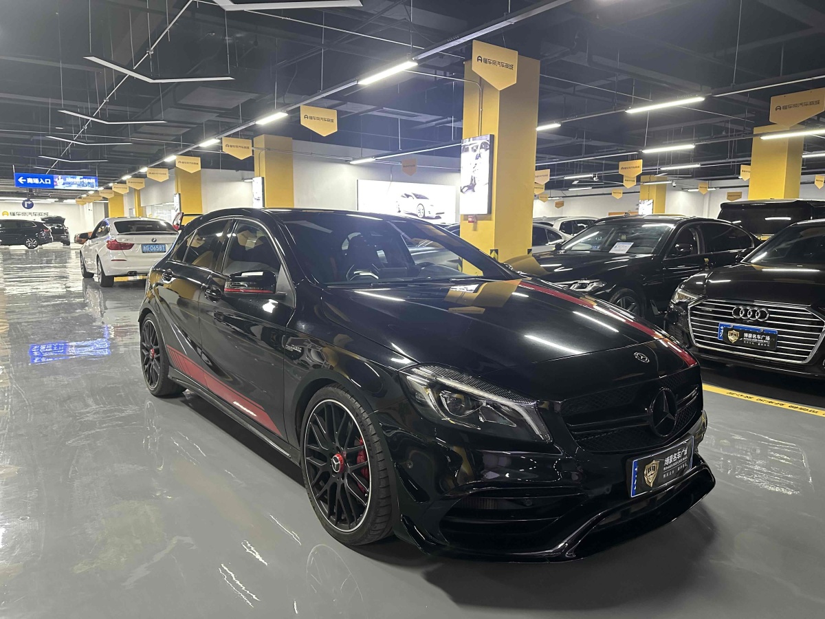 奔馳 奔馳A級(jí)AMG  2018款 AMG A 45 4MATIC 臻藏版圖片
