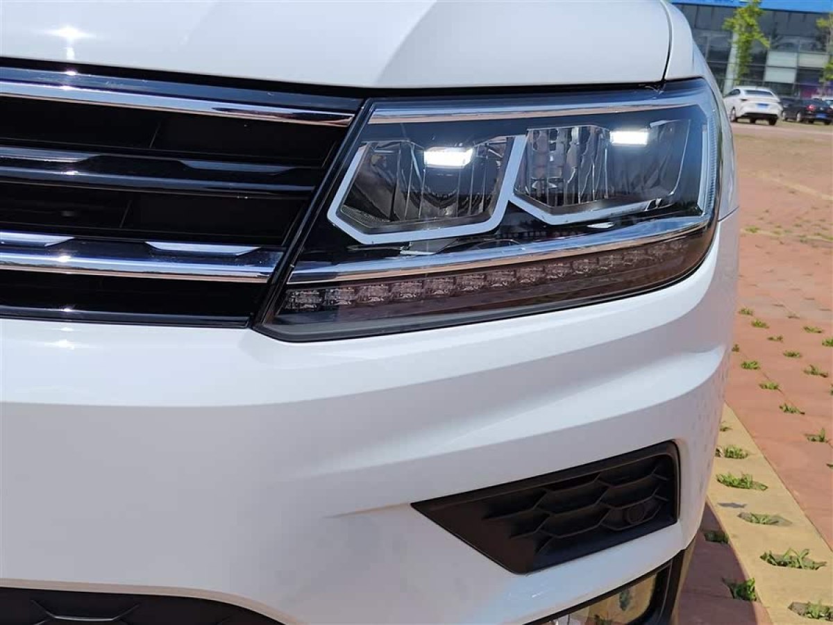 大眾 Tiguan  2018款 330TSI 四驅(qū)創(chuàng)睿型圖片