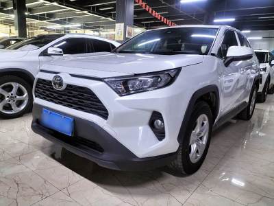 2021年7月 豐田 RAV4榮放 2.0L CVT兩驅(qū)都市版圖片