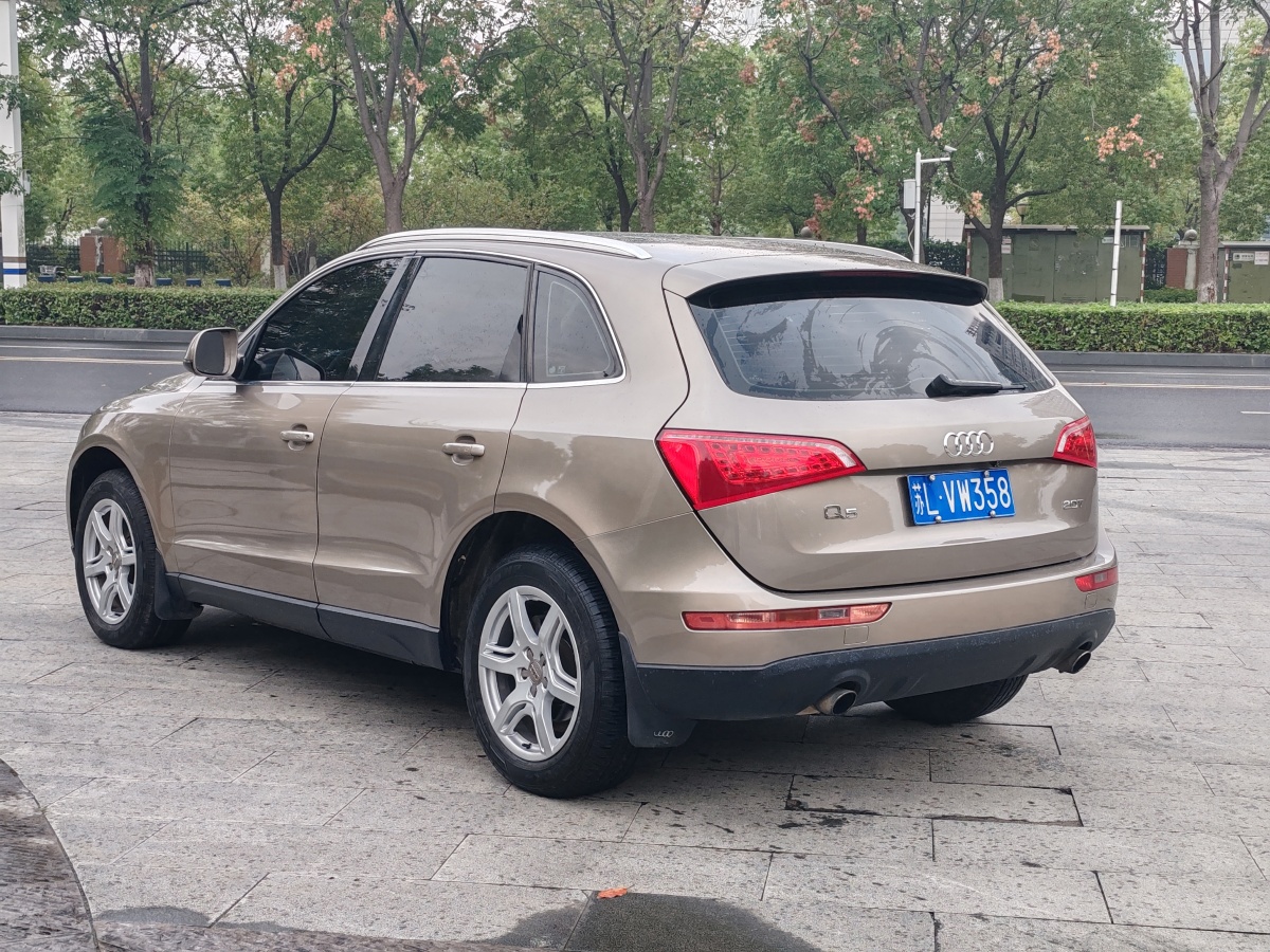 奧迪 奧迪Q5  2011款 2.0TFSI 技術(shù)型圖片