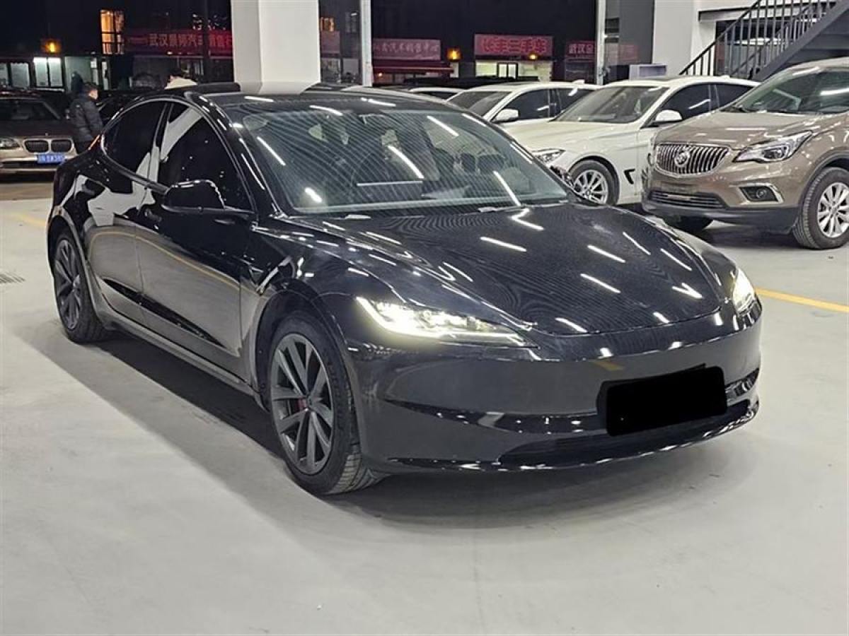 特斯拉 Model Y  2023款 后輪驅(qū)動版圖片