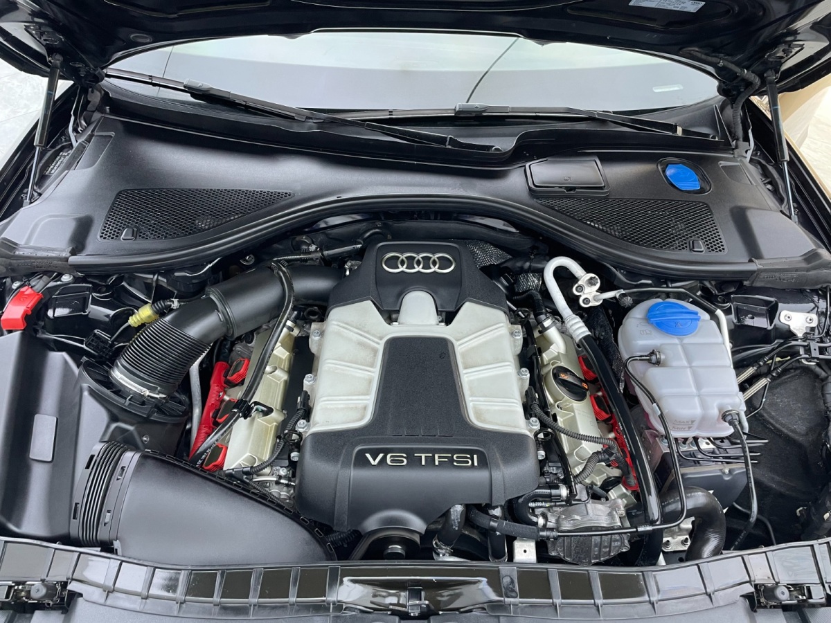 奧迪 奧迪A6L  2012款 50 TFSI quattro 豪華型圖片