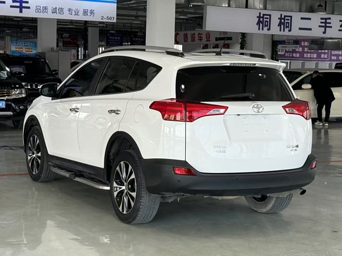 豐田 RAV4榮放  2013款 2.5L 自動(dòng)四驅(qū)尊貴版圖片