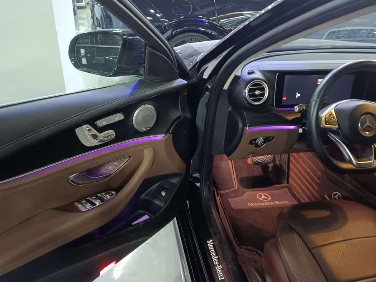 奔馳 奔馳E級  2017款 E 300 L 運動時尚型圖片
