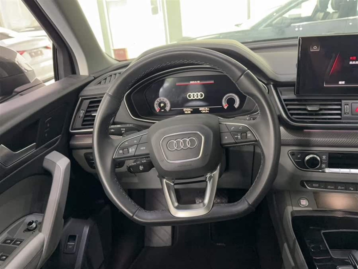 奧迪 奧迪Q5L  2021款 40 TFSI 豪華動(dòng)感型圖片