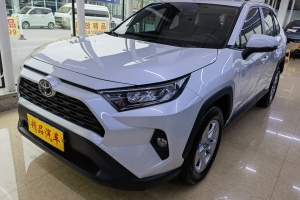 RAV4 豐田 榮放 2.0L CVT兩驅(qū)風(fēng)尚版