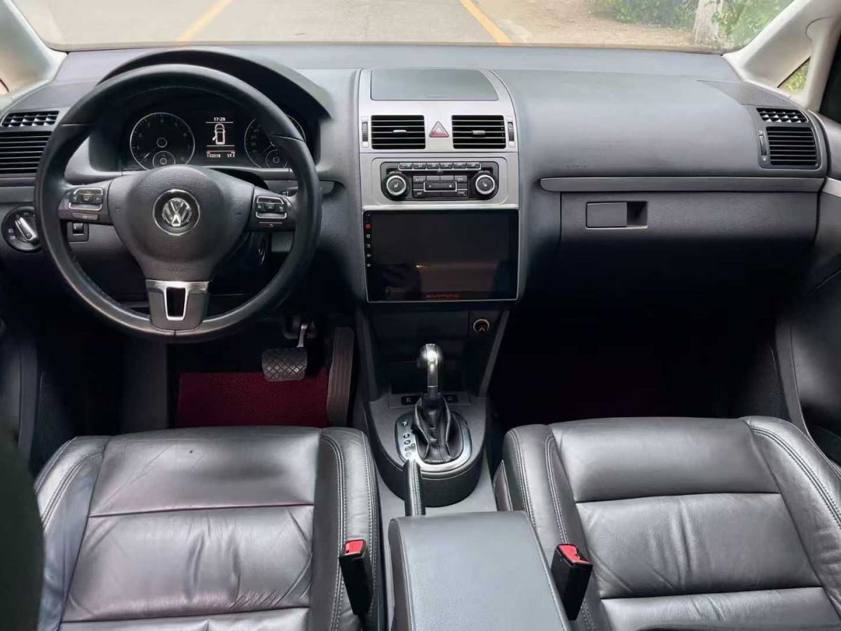 大眾 途安  2013款 1.4 TSI 5座豪華璀璨版圖片