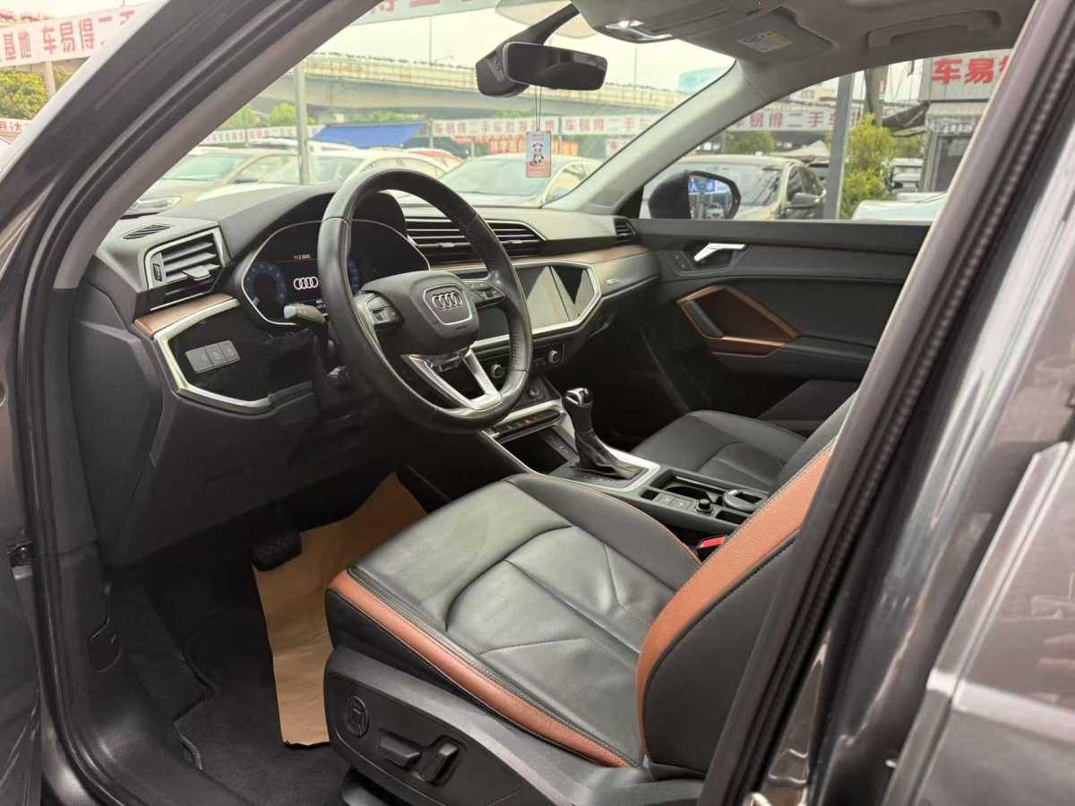 奧迪 奧迪Q3  2024款 35 TFSI 進取動感型圖片