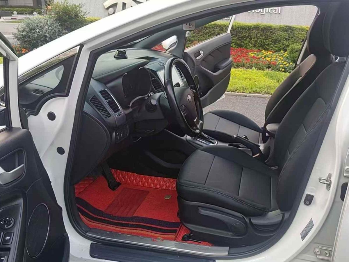 起亞 K3  2015款 1.6L 手動(dòng)GL圖片
