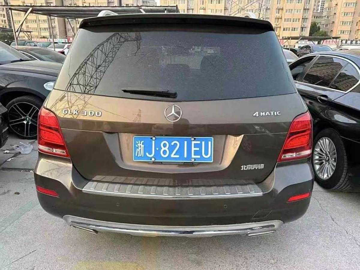 2015年11月奔馳 奔馳GLK級  2014款 GLK 200 標(biāo)準(zhǔn)型